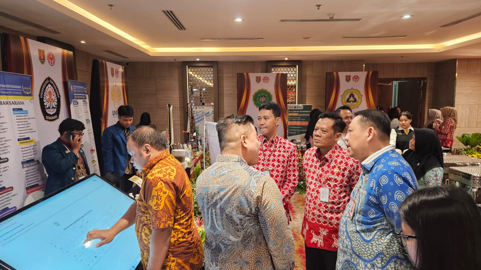 Kadiskominfo Semarang Kenalkan Inovasi Virtual Tour ke Kemendagri di Sela Dialog Nasional